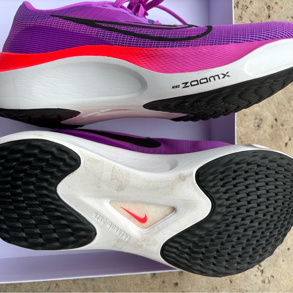 Nike Women's Zoom Fly 5 Purple Running Shoes - Picture 6 of 7